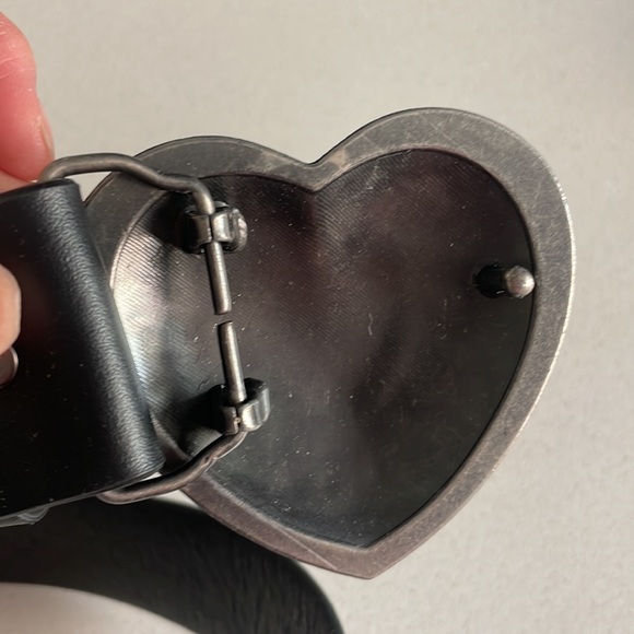 Western Heart Buckle Vegan Leather Belt - Picture 6 of 7